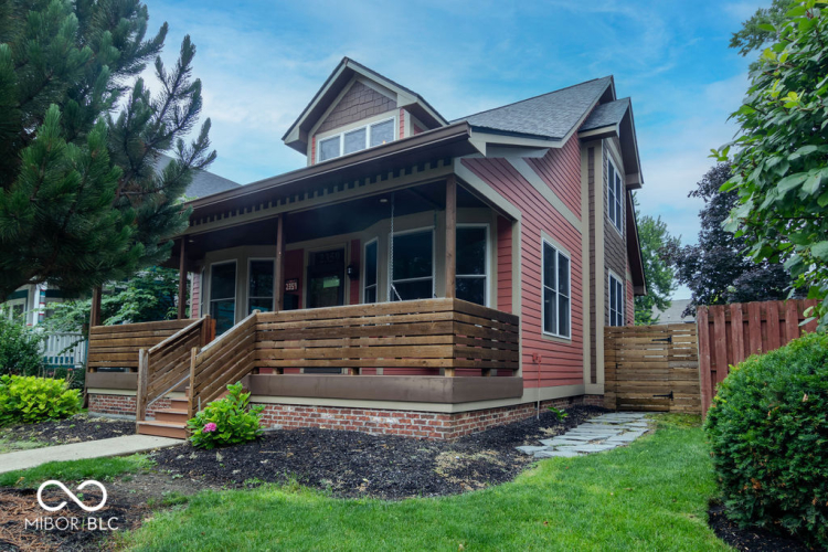 Listing Image 3