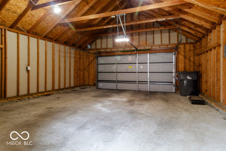 Listing Image 27