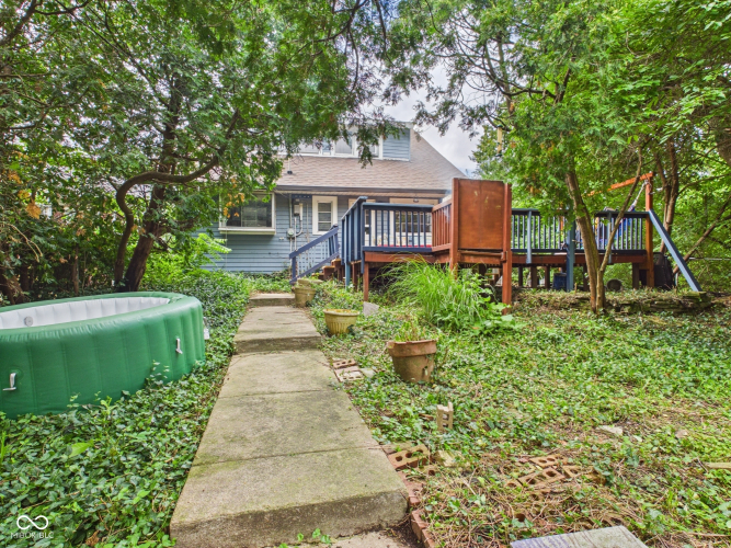 Listing Image 9