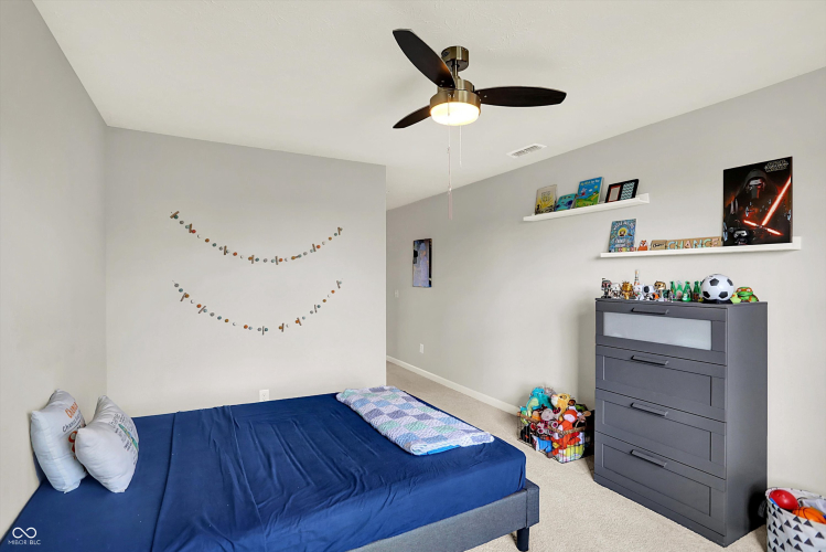 Listing Image 36