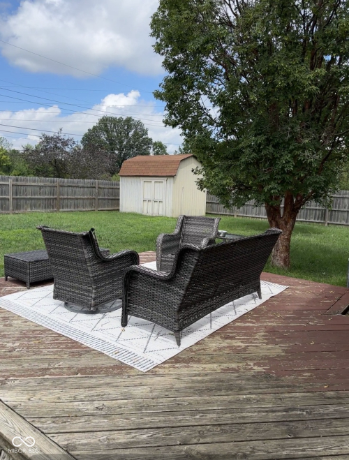 Listing Image 12