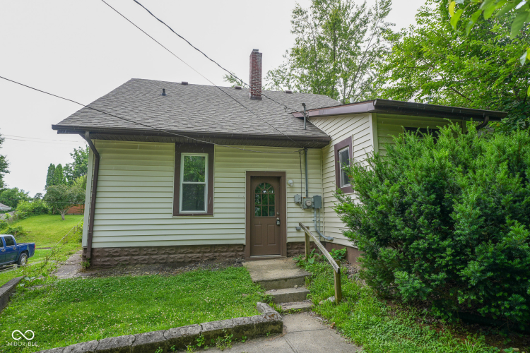 Listing Image 17