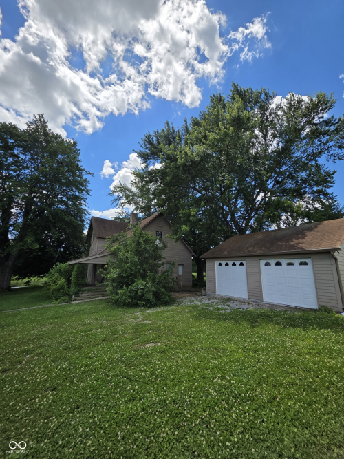 Listing Image 7