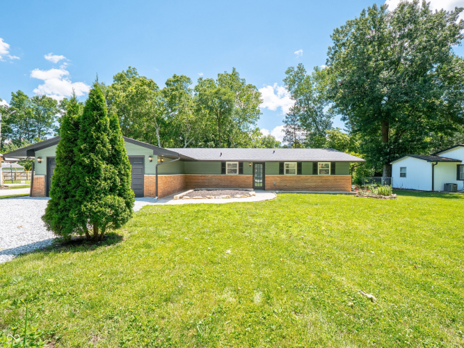 Listing Image 6