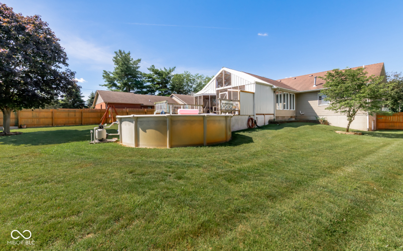 Listing Image 19