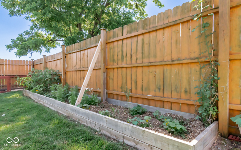 Listing Image 44