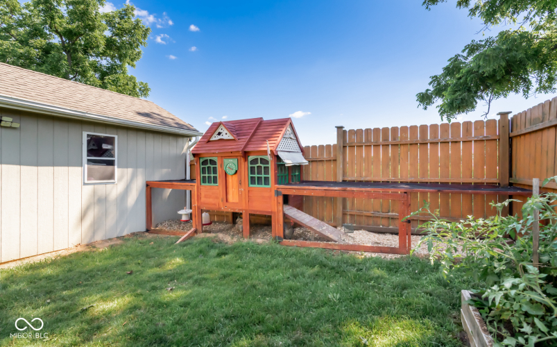 Listing Image 45