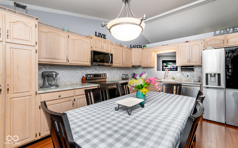 Listing Image 55