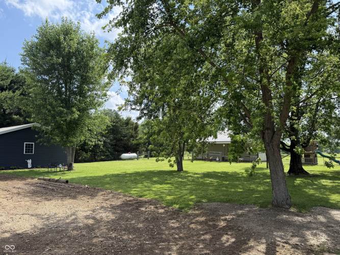 Listing Image 64