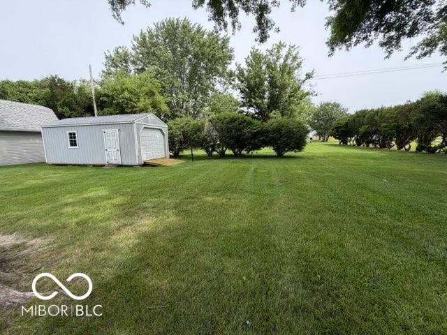 Listing Image 11