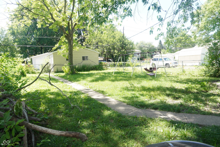 Listing Image 13