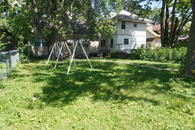 Listing Image 42
