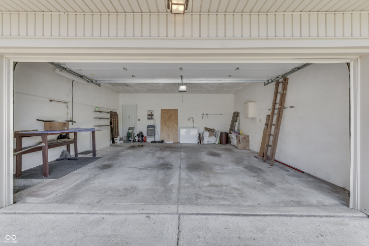 Listing Image 46