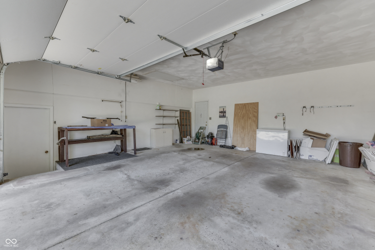 Listing Image 47