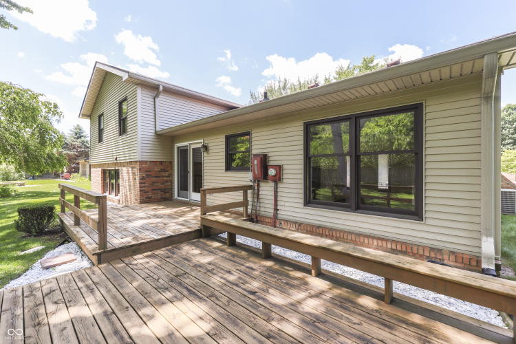 Listing Image 52