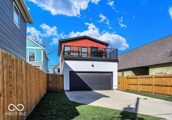 Listing Image 3