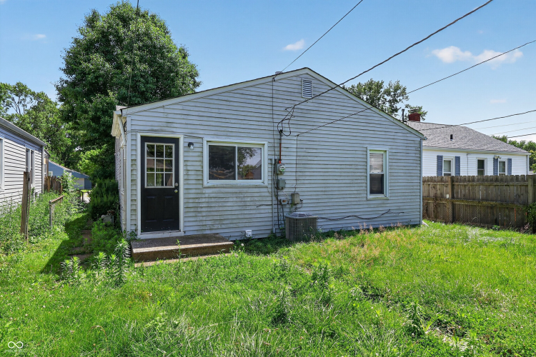 Listing Image 28