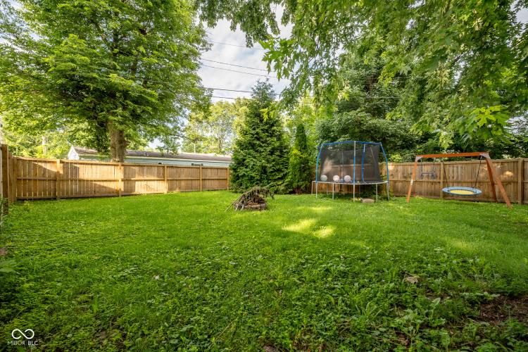 Listing Image 41