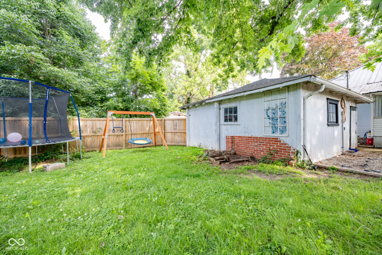 Listing Image 45