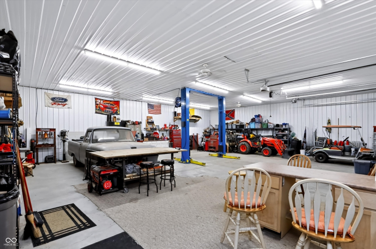 Listing Image 41