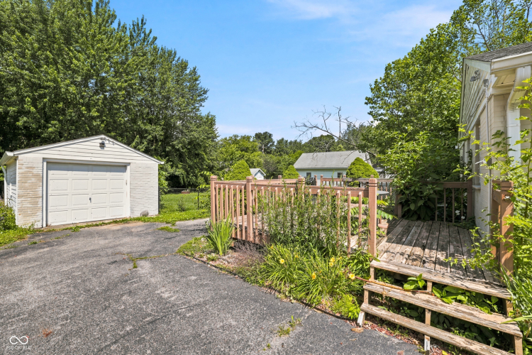 Listing Image 28