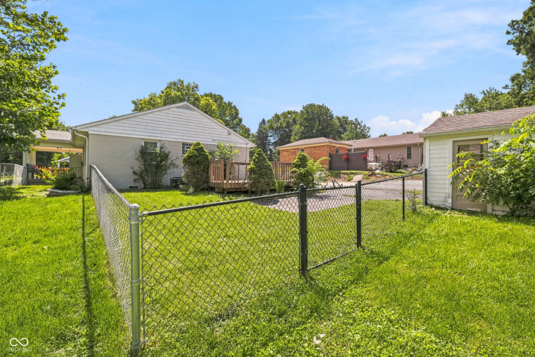 Listing Image 29