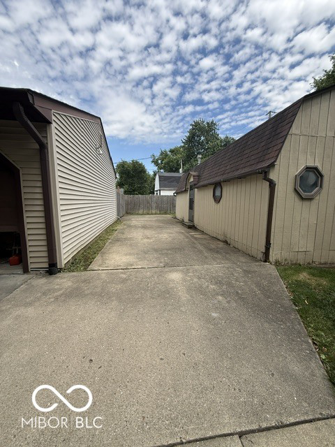 Listing Image 21