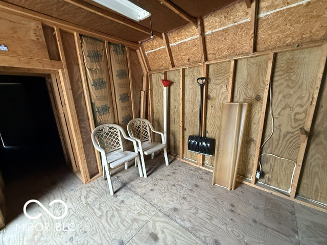 Listing Image 24