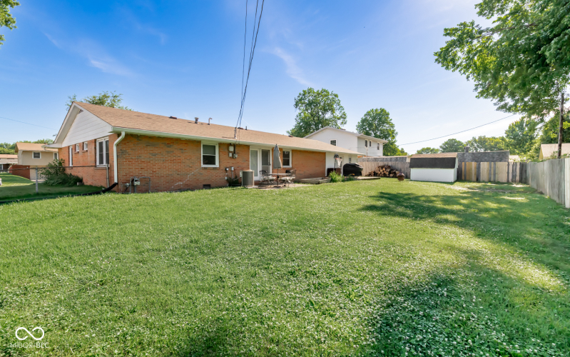 Listing Image 17