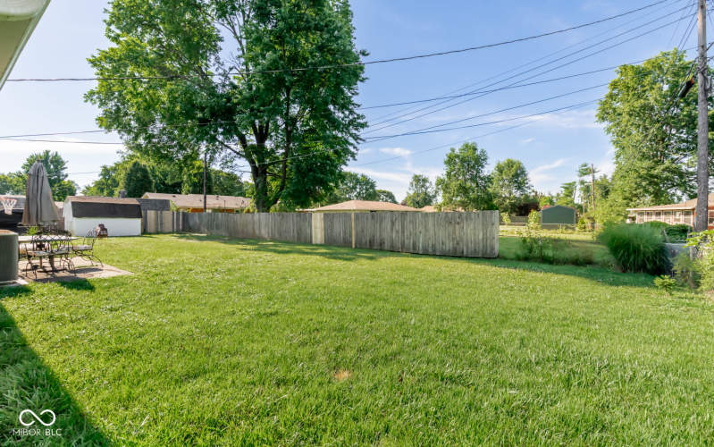 Listing Image 18