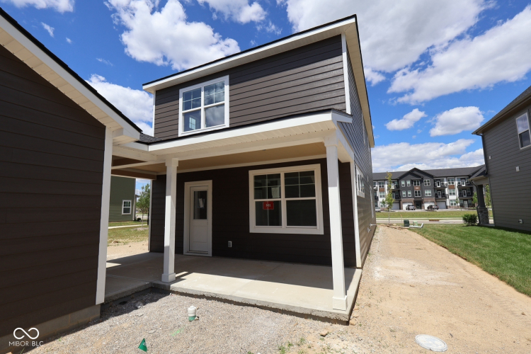 Listing Image 8