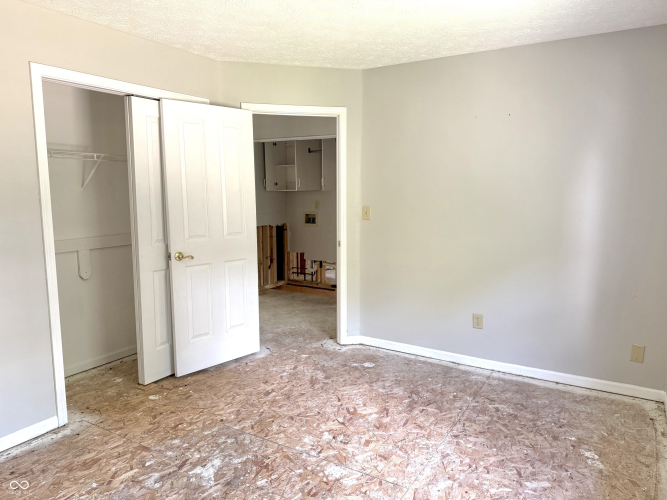 Listing Image 37