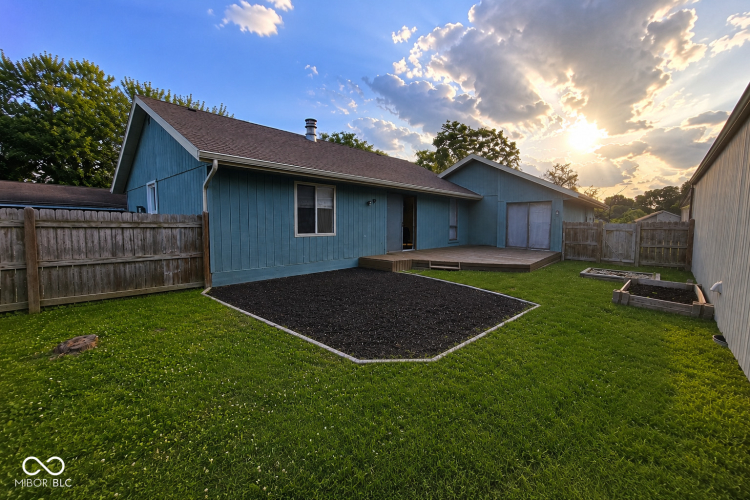 Listing Image 24