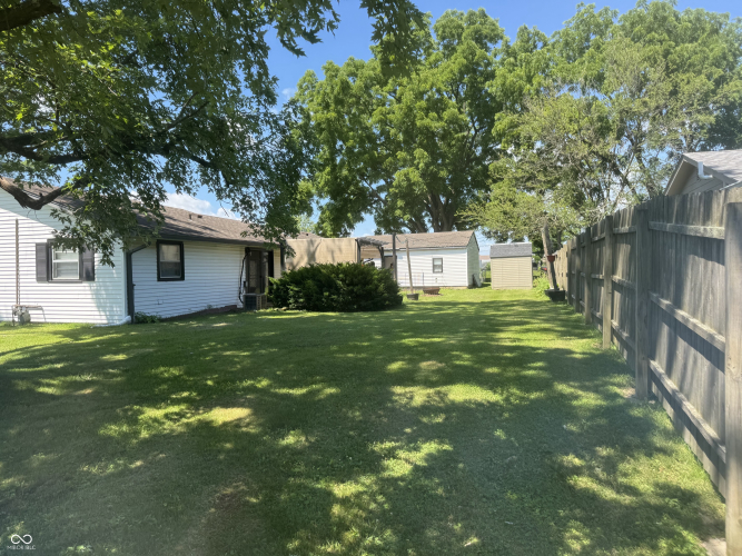 Listing Image 19