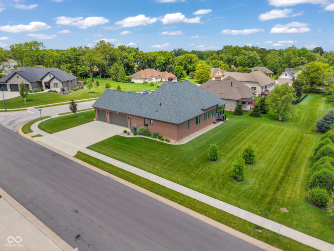 Listing Image 59