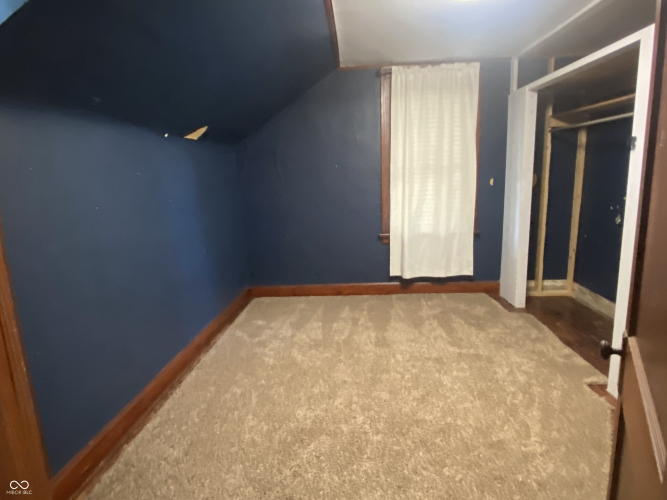 Listing Image 43