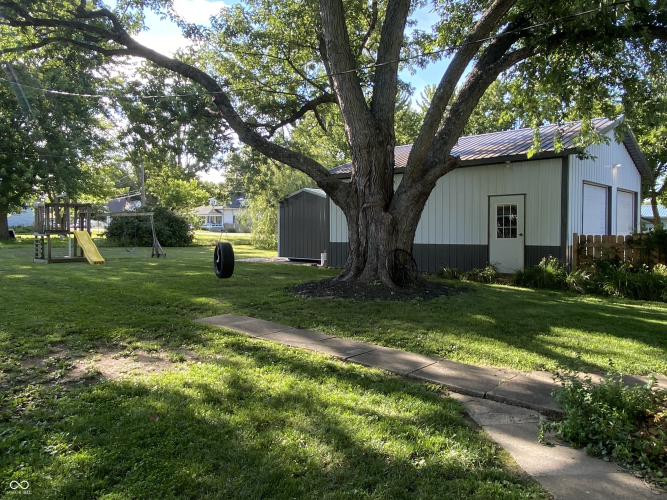 Listing Image 50