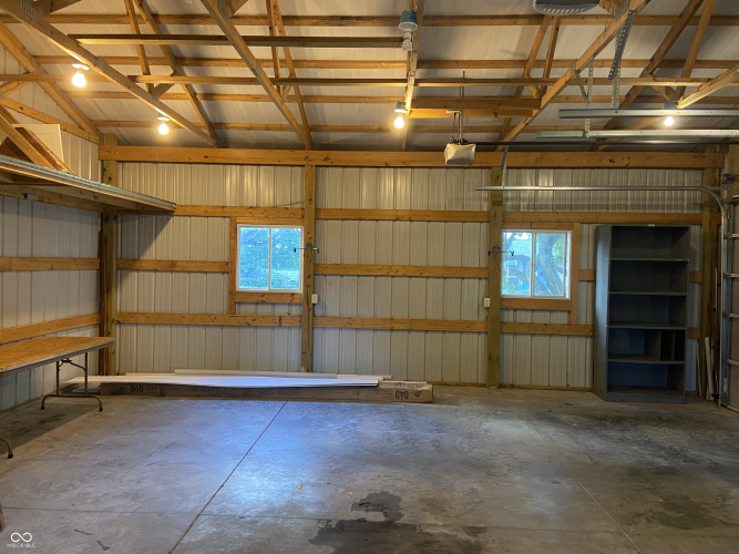 Listing Image 53
