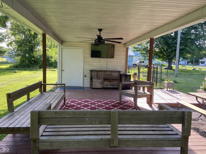 Listing Image 59