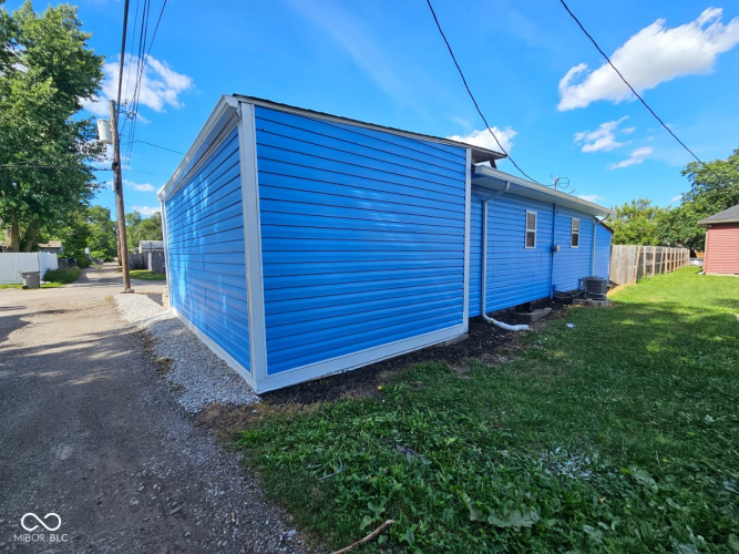 Listing Image 28