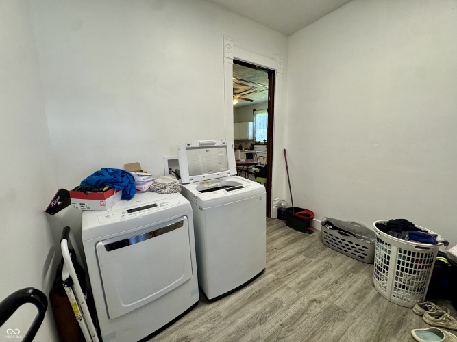 Listing Image 25