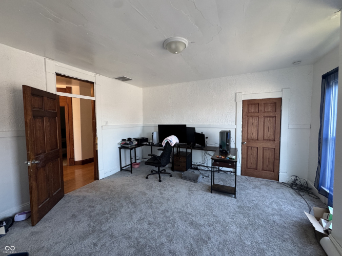 Listing Image 28