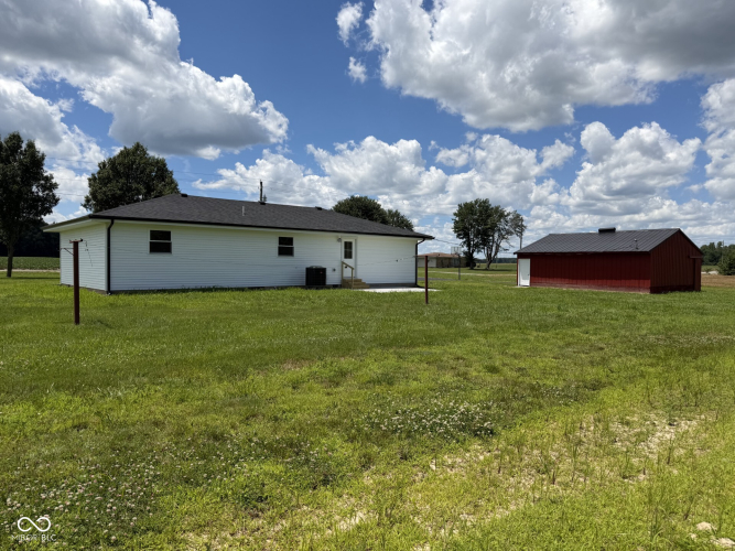 Listing Image 25