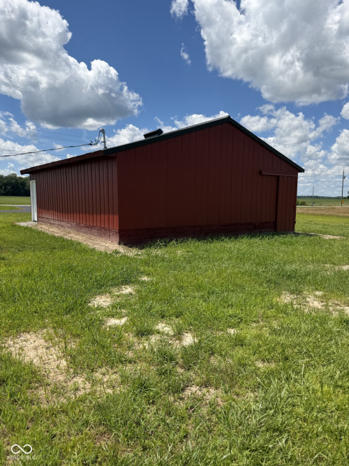 Listing Image 27