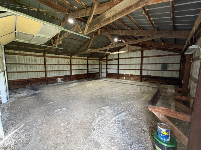 Listing Image 28