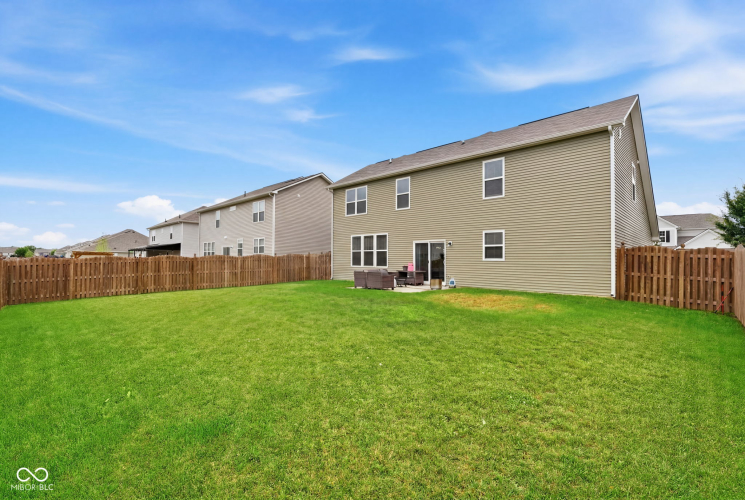 Listing Image 44