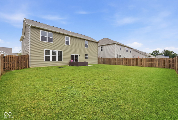 Listing Image 47