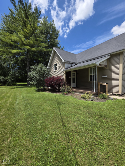 Listing Image 19