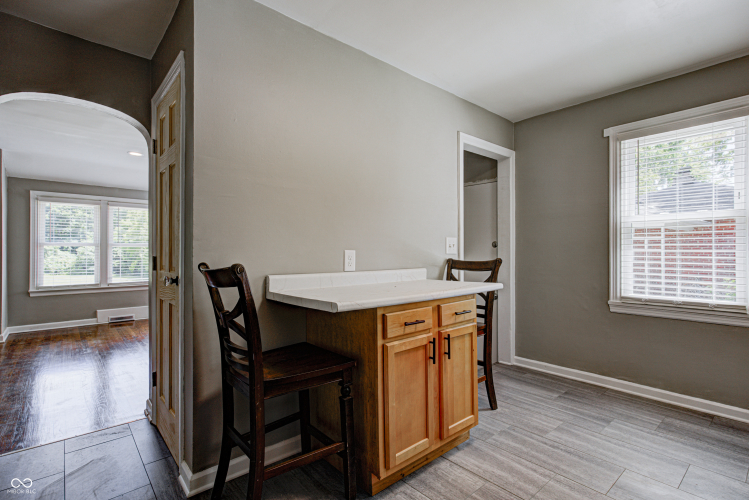 Listing Image 13