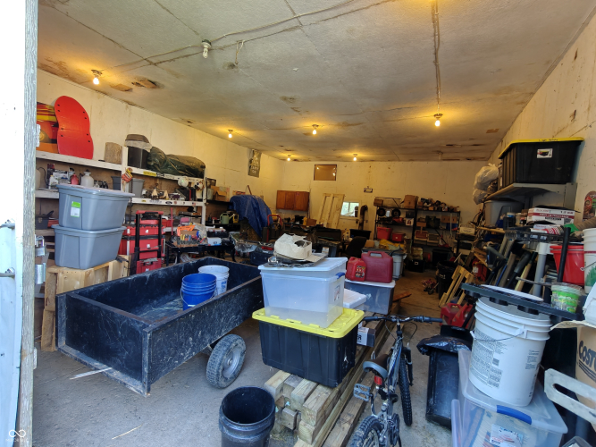 Listing Image 37